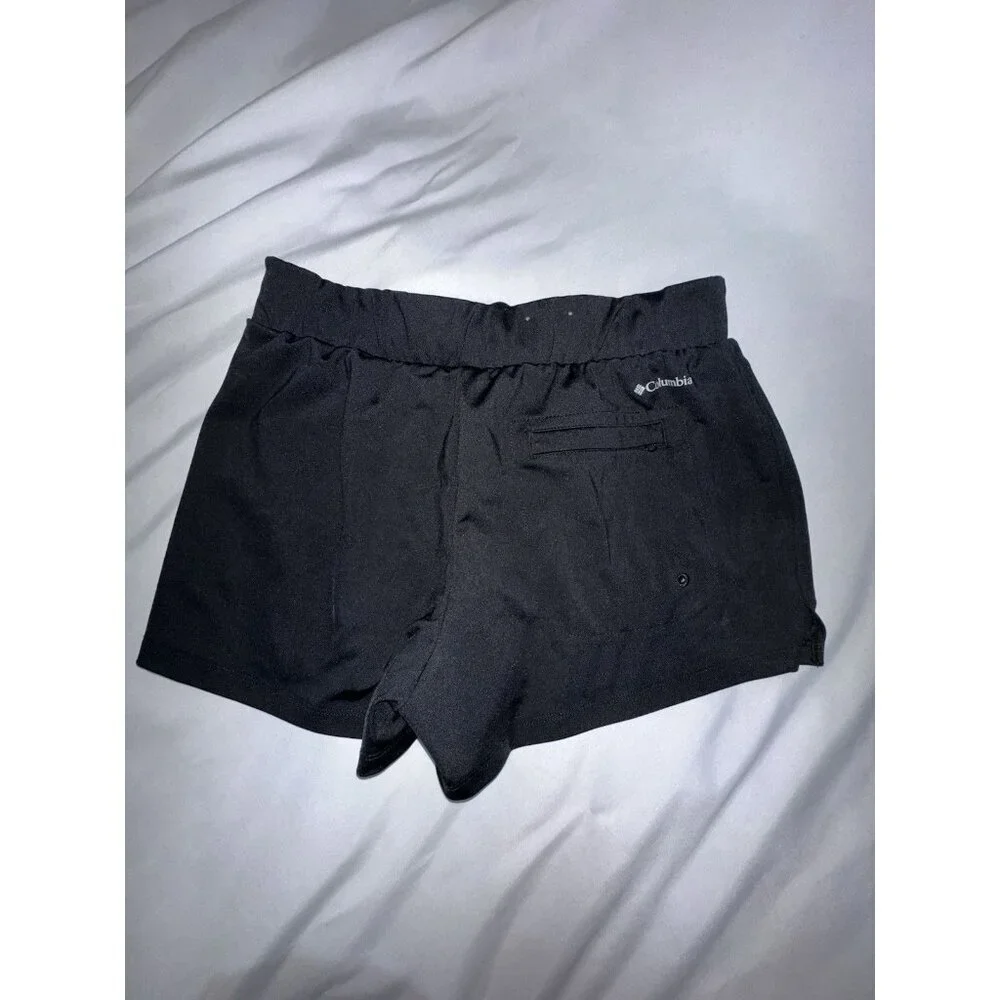 Columbia Running Shorts Black Women's Small Back Zippered Pocket 2in Inseam - Picture 2 of 8